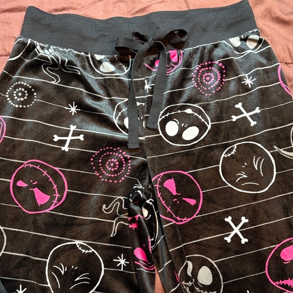 Women’s PullOn Pajama Pants by Disney Brand.  EUC! - Picture 3 of 16